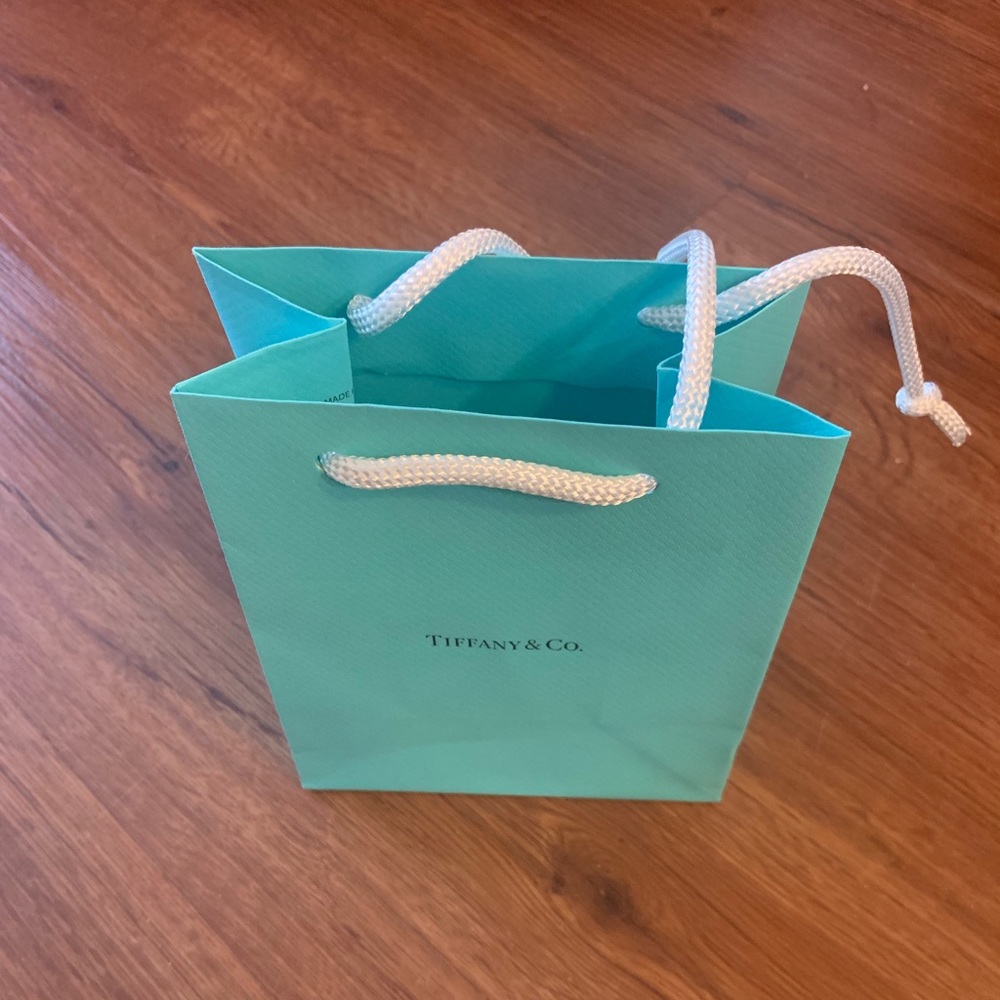 New Tiffany Shopping Bag